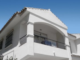 Apartamentos Turísticos La Mundial