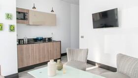 Avenue Rooms