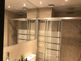 Avenue Rooms
