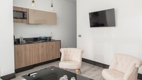 Avenue Rooms