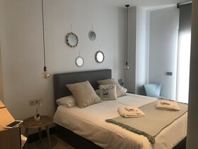 Avenue Rooms