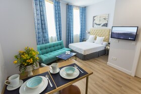 Casa de la Merced Suites