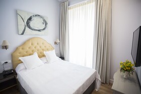 Casa de la Merced Suites