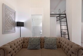 Fresh Velazquez Apartments