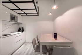 Fresh Velazquez Apartments