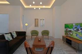 Fresh Velazquez Apartments