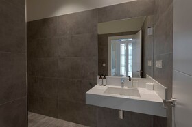 Fresh Velazquez Apartments