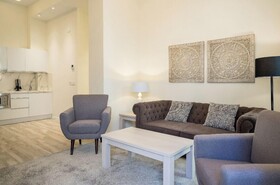 Fresh Velazquez Apartments