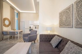 Fresh Velazquez Apartments