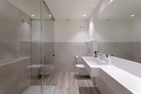 Fresh Velazquez Apartments