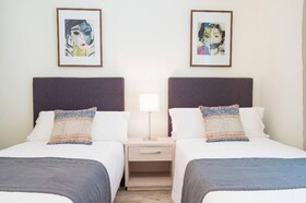 Fresh Velazquez Apartments