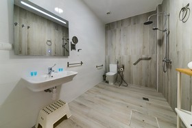 Holidays2Malaga Suites