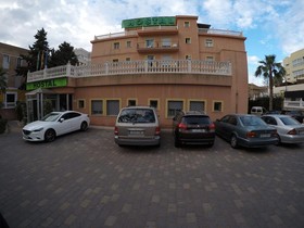 Hostal La Casa de Enfrente