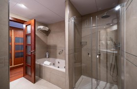 Hotel MS Maestranza