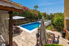 Solaga-Villa Costalota