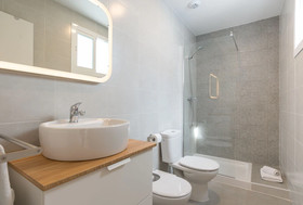 Teatro Plaza Apartments