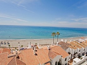 Perla Marina Hotel & Apartamentos