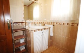 Villa Alabarce SpainSunRentals 1037