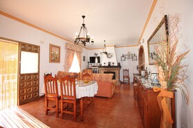 Villa Alabarce SpainSunRentals 1037
