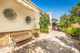 Villa Parador