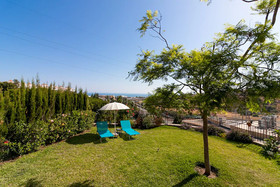 Anoreta Golf House by Canovas
