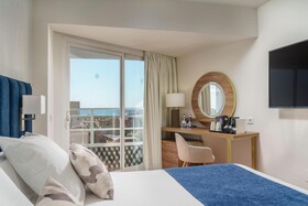 Hotel Costa Málaga by Pierre Vacances (adults recommended)