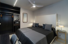 Hotel Perla Del Sur