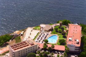 Hotel Salobrena Suites
