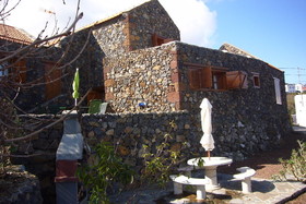 Casas Rurales Los Almendreros - Los Perales