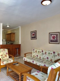 Apartamentos Frontera