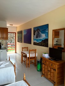 Apartamentos Frontera