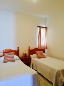 Apartamentos Frontera