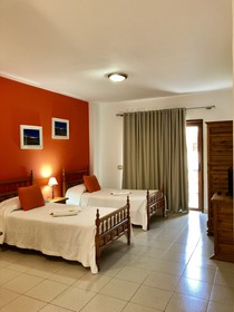 Apartamentos Frontera