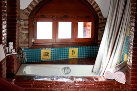 Hotel Monasterio Rocamador