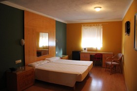 AHC Hoteles Low Cost Cáceres