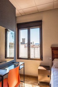 Kubik Hotel