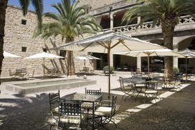 Parador de Jarandilla de la Vera