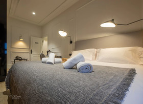 Barbarossa Suites