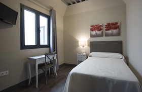 Hostal Emeritae