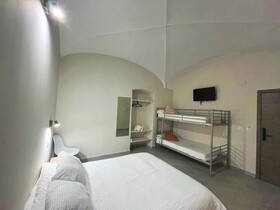 Hostal Pompeya