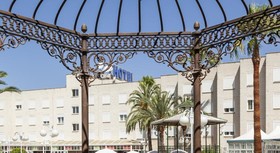 Hotel ILUNION Las Lomas