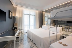 AZZ Merida Medea Hotel