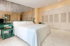 AZZ Merida Medea Hotel