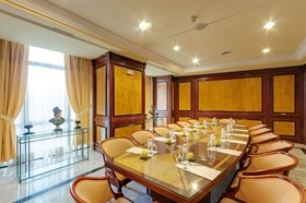 AZZ Merida Medea Hotel