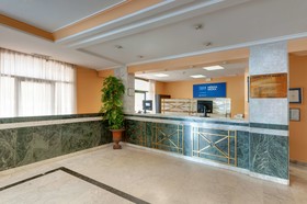 AZZ Merida Medea Hotel