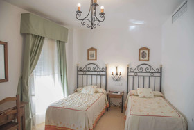 Hostal DP El Pilar
