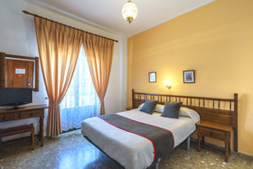 Hotel Moya