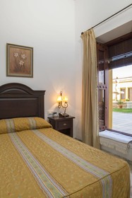 Hotel Bodega El Moral