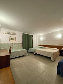 Hostal Blayet