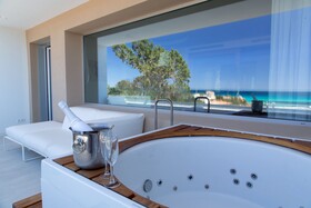 Cala Saona Hotel & Spa